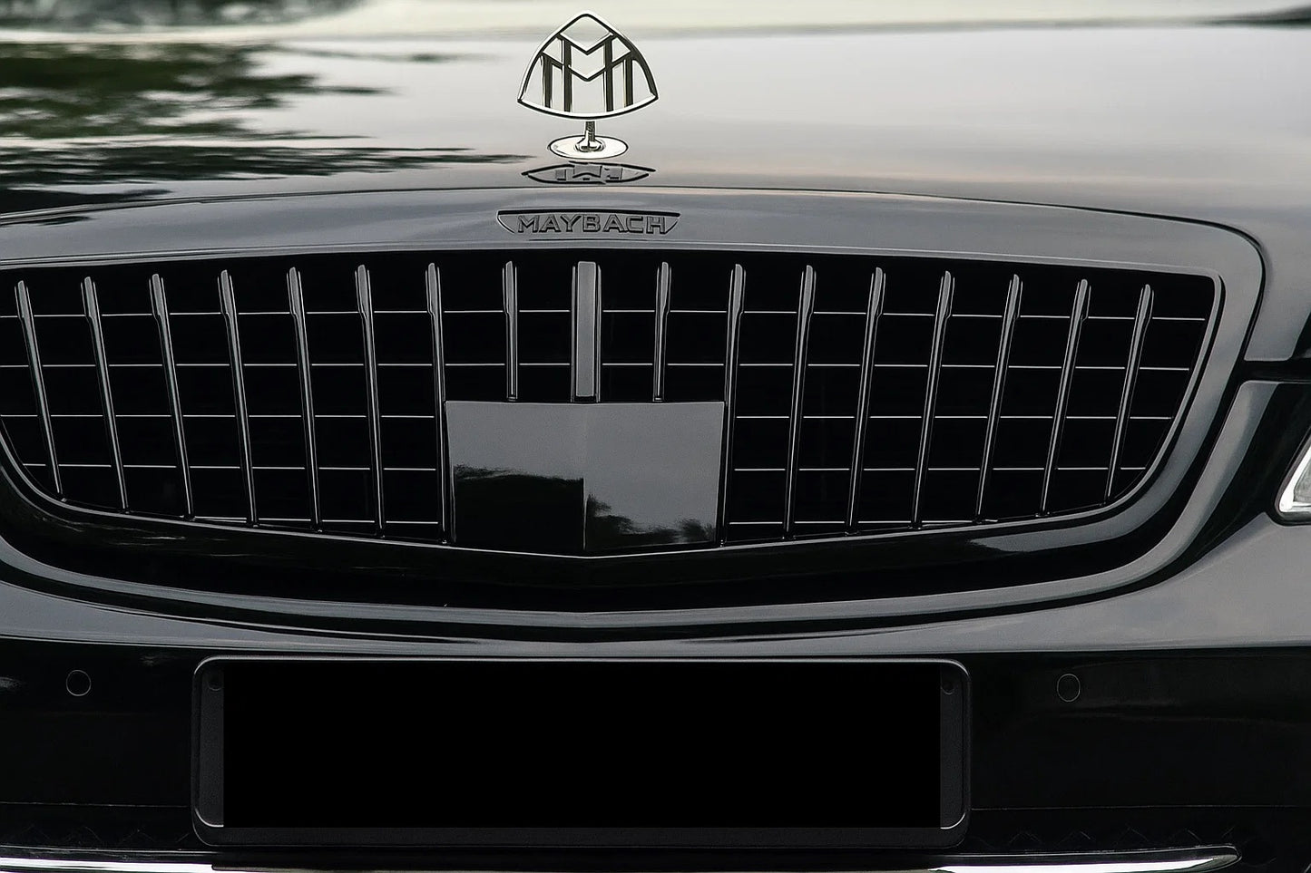 Maybach Black Front Grille for Mercedes S-сlass W221 2005-2013 - image 1