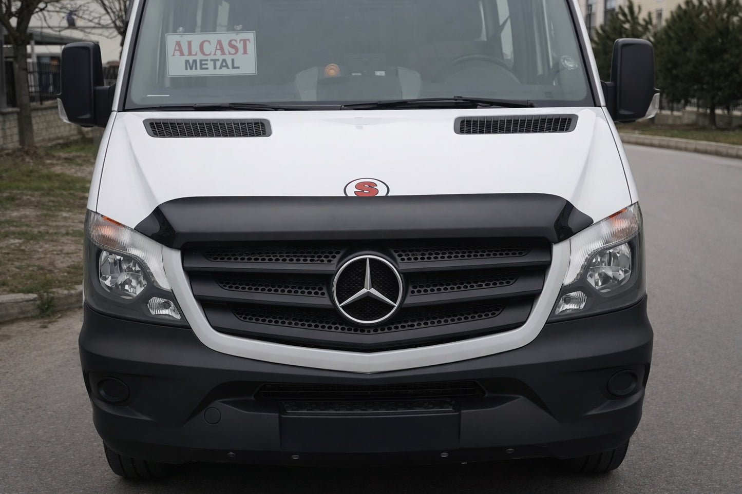 Hood Deflector 2013+ (V2, EuroCap) for Mercedes Sprinter W906 2006-2018 - image 1
