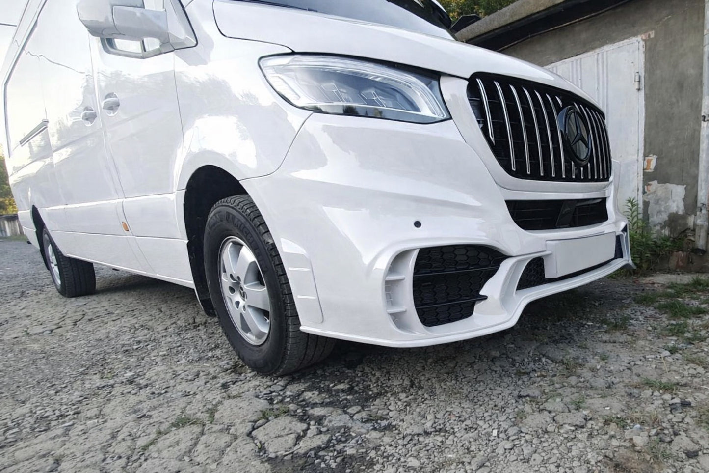 Front Bumper with Grille V2 (AMG) for Mercedes Sprinter W907/W910 2018- - image 4