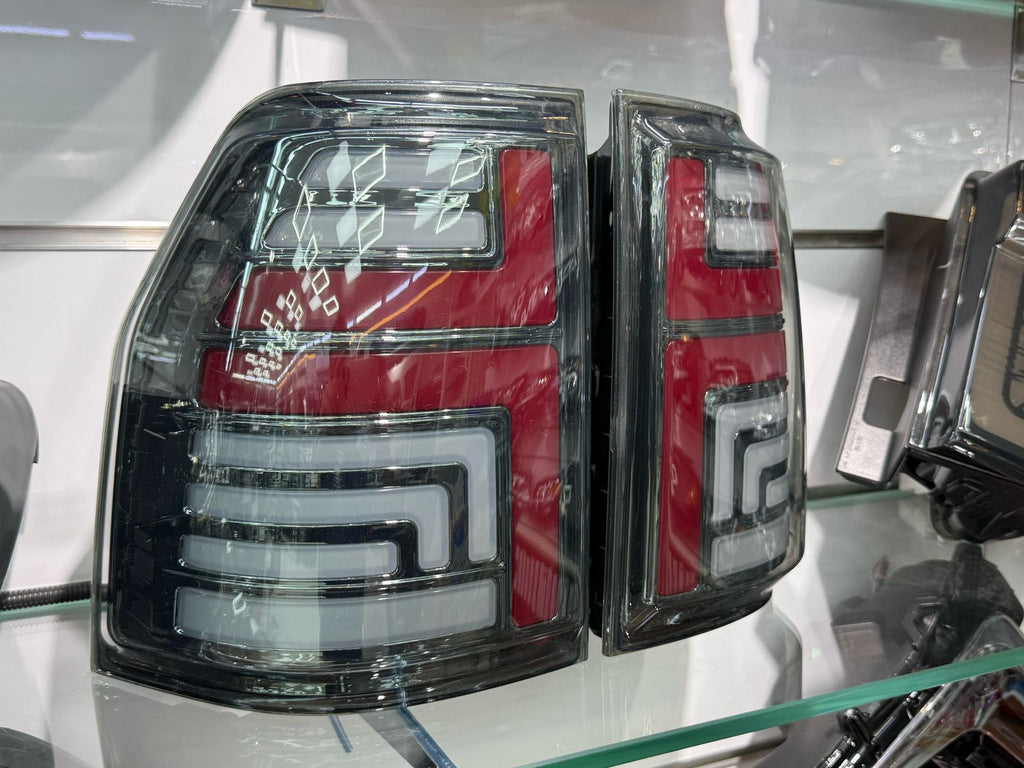 LED Tail Lights (2 pcs) for Mitsubishi Pajero Wagon IV 2006-2021 - image 2