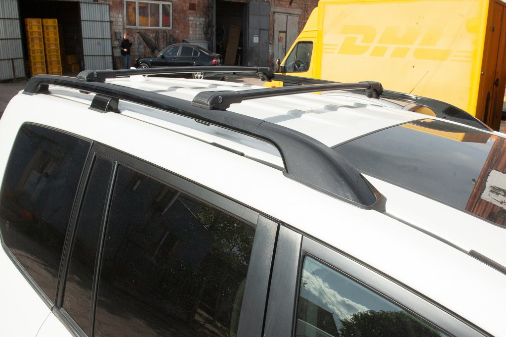 Lockable roof rack cross bars (2 pcs) for Renault Trafic 2015- - image 16
