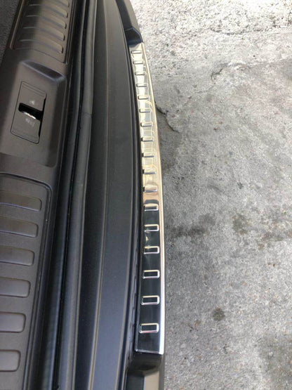 Rear bumper pad (stainless) for Range Rover Sport 2013-2022 - Reelken Auto
