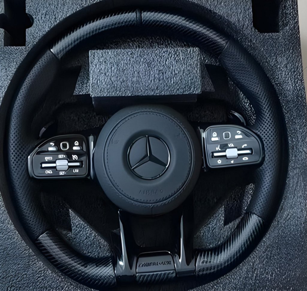 Steering Wheel AMG 2018-Style (Carbon + Black Buttons, 3pin) for Mercedes GLC X253 2015-2022 - image 1