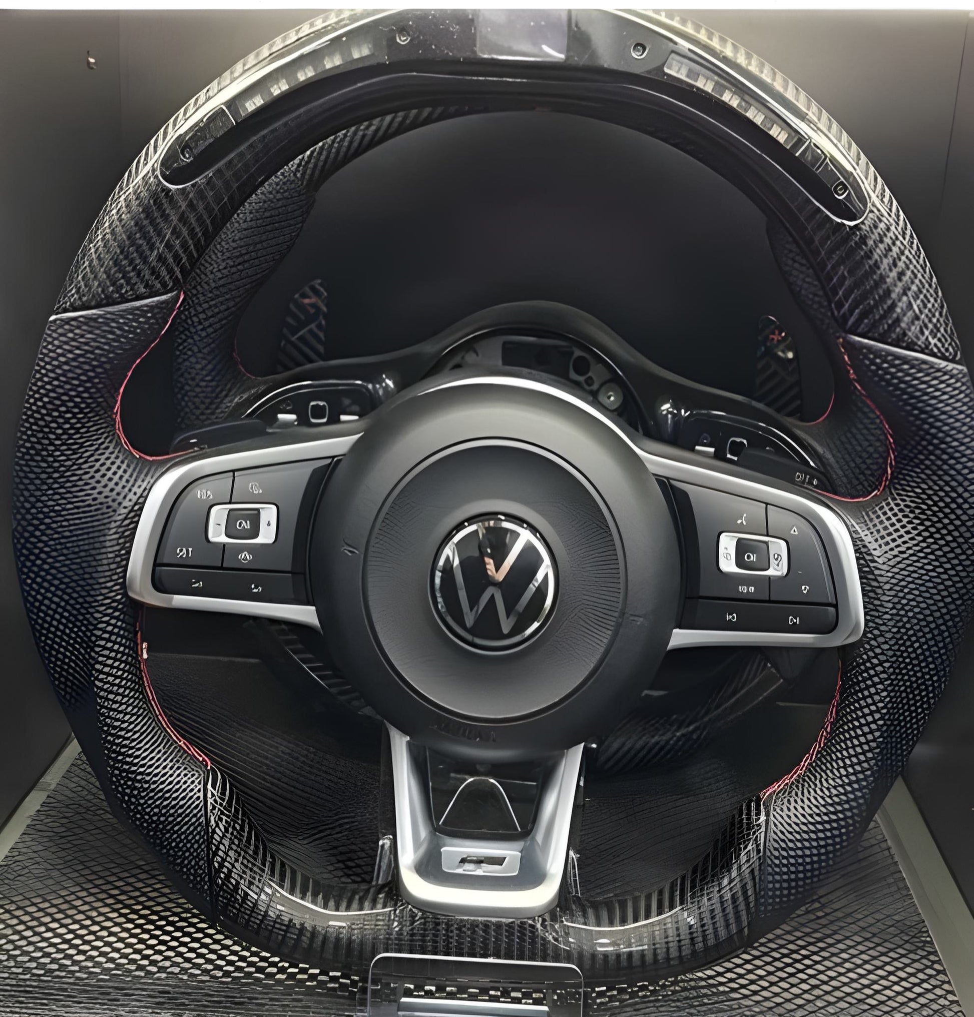 Steering Wheel (for GTI, Carbon + LED) for Volkswagen Golf 6 2008-2014 - image 1