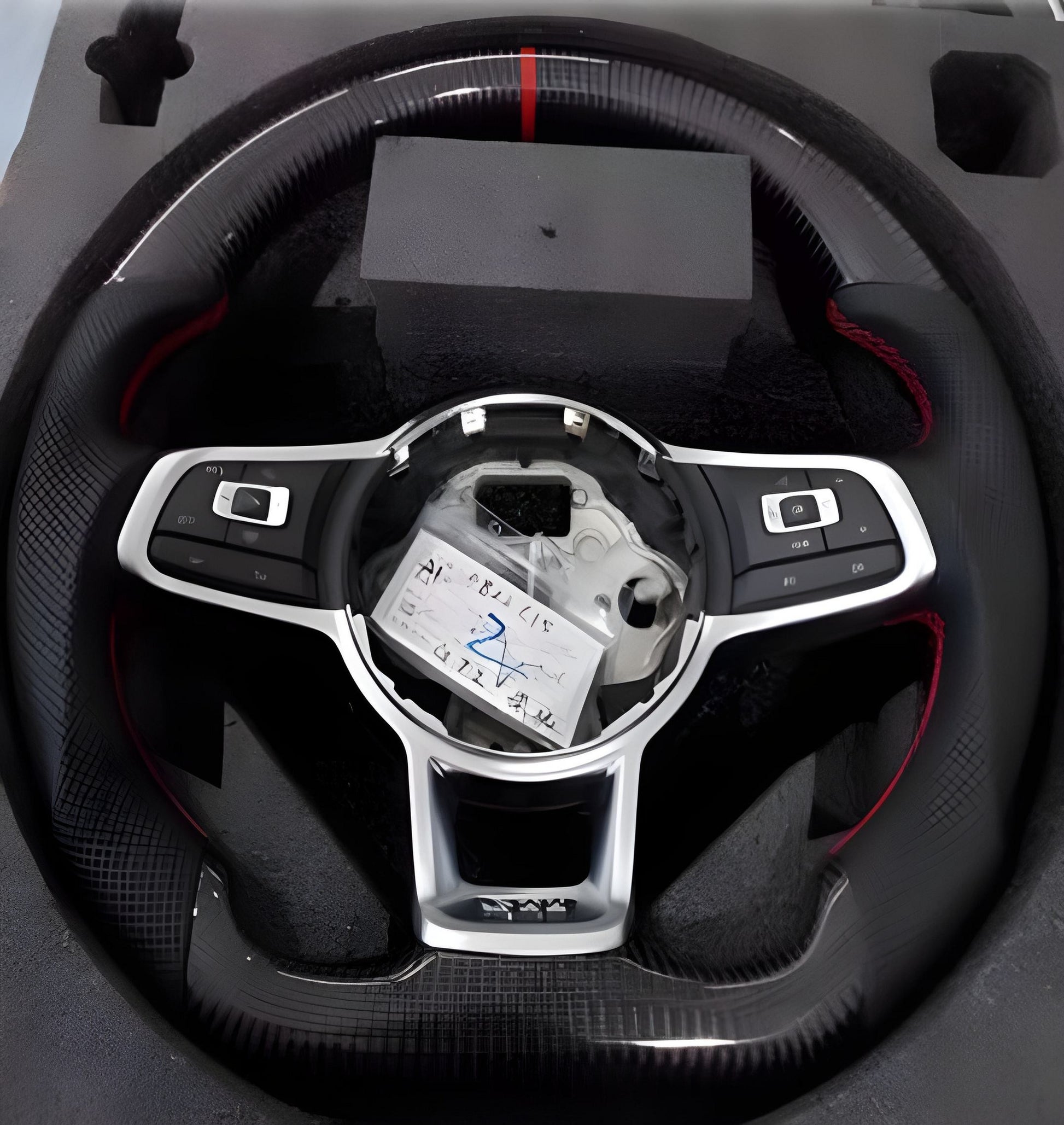 Steering Wheel (Carbon + Red) for Volkswagen Golf 7/E-Golf 2012-2020 - image 1