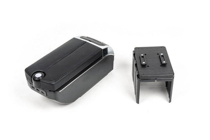 Universal armrest with USB (black) - Reelken Auto