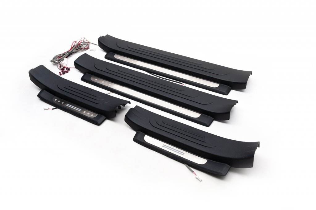 Illuminated (black) for Toyota Land Cruiser Prado 150 - Reelken Auto