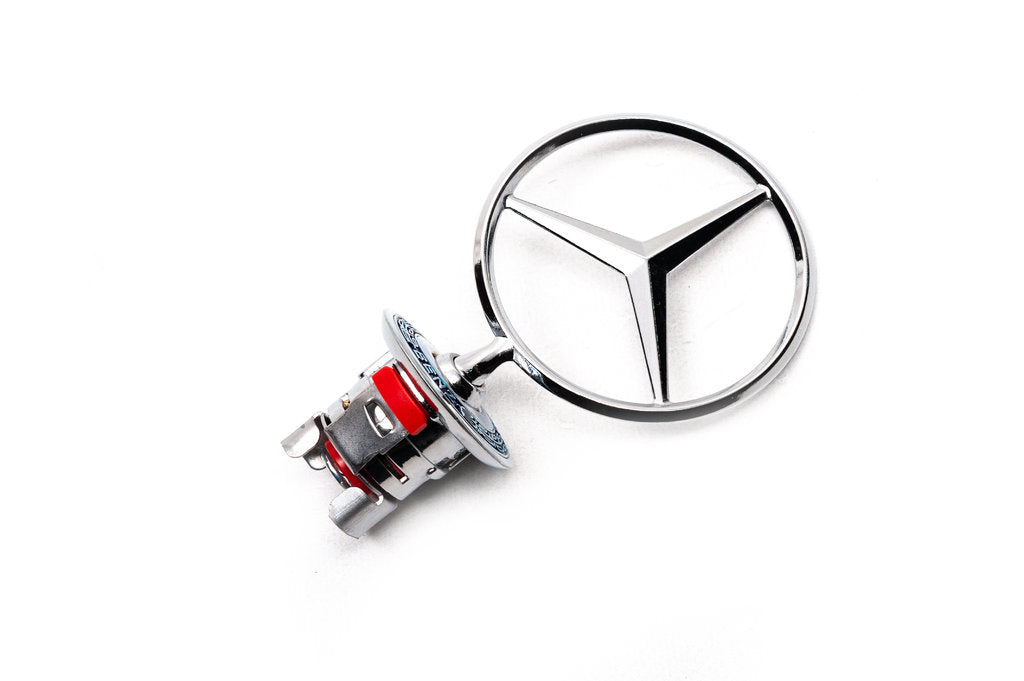 Target emblem (with lettering) for Mercedes C-class W202 1993-2001 - image 3