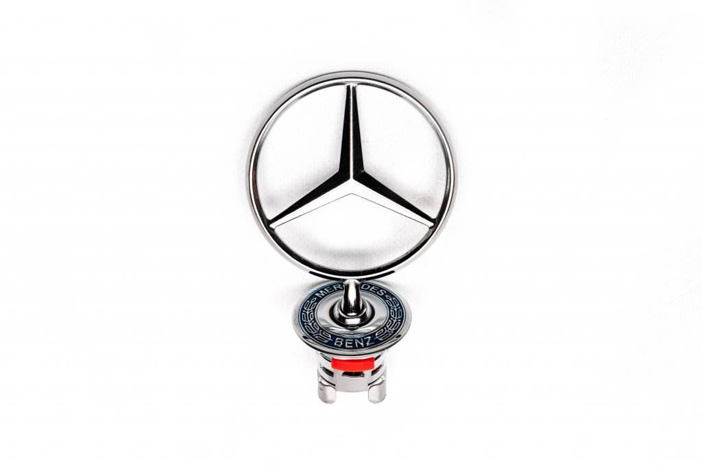 Sight emblem (with inscription) for Mercedes E-class W211 2002-2009 - Reelken Auto