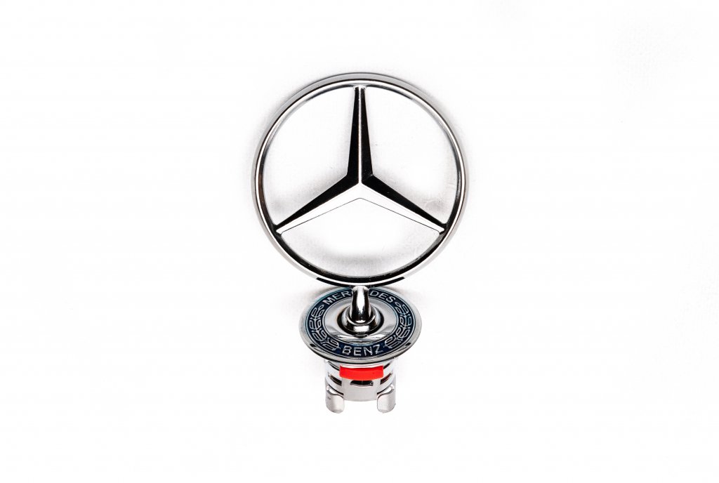 Target emblem (with lettering) for Mercedes C-class W203 2000-2007 - image 2