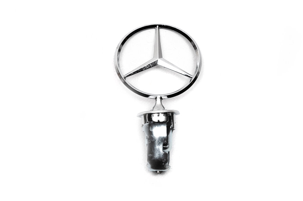 Target Emblem for Mercedes W123 1975-1986 - image 2