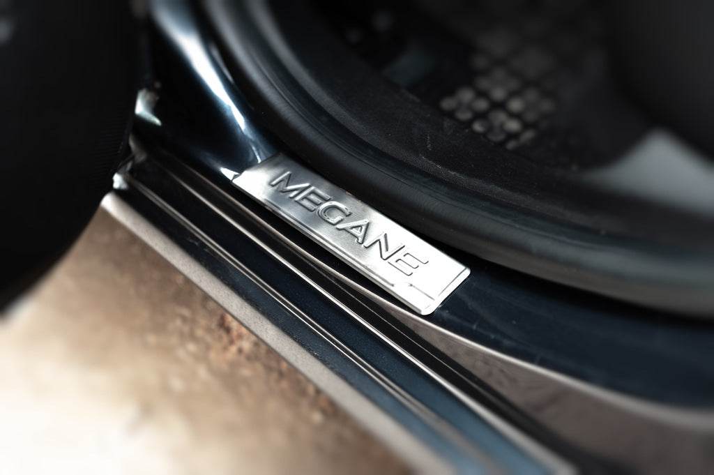 Sill OmsaLine (4 pieces, stainless steel) for Renault Megane IV 2016-2025 - Reelken Auto