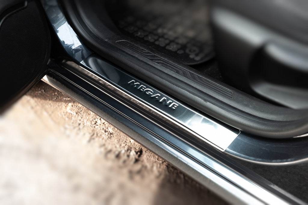 Carmos V2 sill plates (4 pcs., stainless steel) for Renault Megane IV 2016-2025 - Reelken Auto