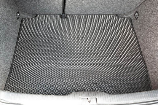 Trunk mat (HB, EVA, black) for Volkswagen Golf 4 - Reelken Auto