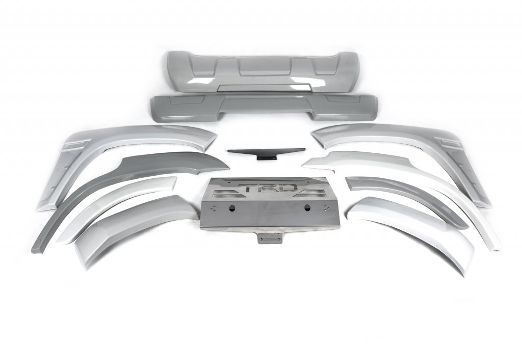 Fender Flares Kit (2016+) for Toyota Land Cruiser 200 2007-2021 - image 2