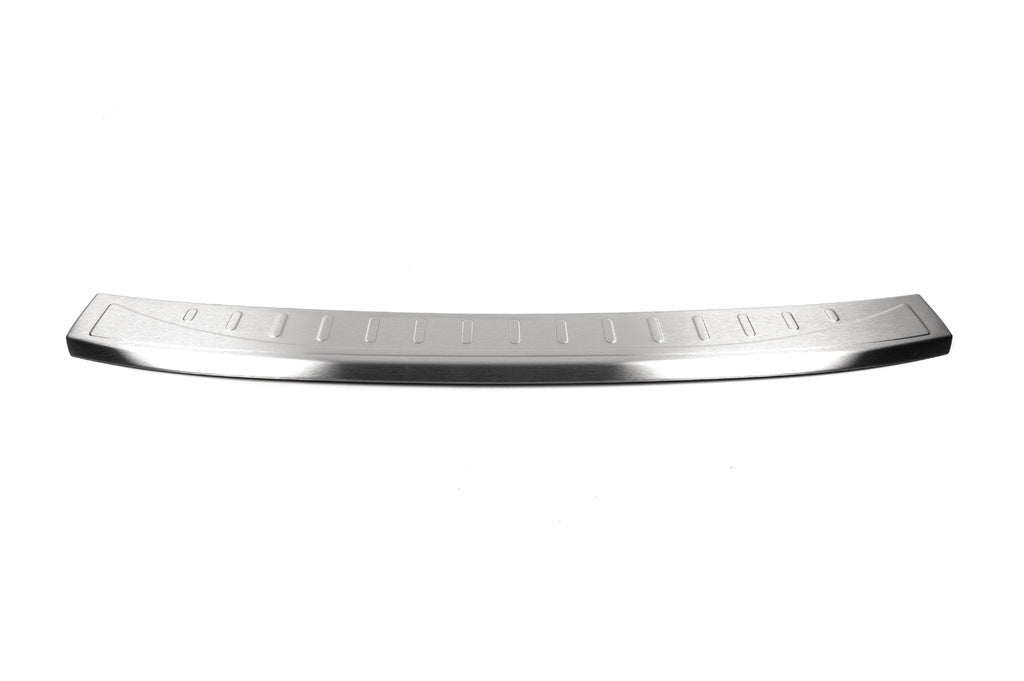 Cover on the rear bumper (2014-2017, stainless steel) for Volvo XC60 2009-2017 - image 2