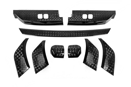 A set of overlays on the body for Land Rover Defender 2019↗︎ - Reelken Auto