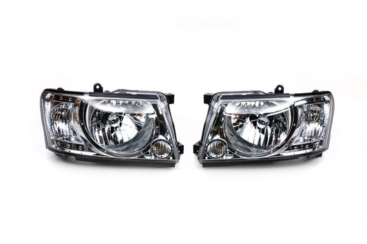 Front headlights Safari clear (2004-2008, 2 pcs) for Nissan Patrol Y61 1997-2011 - image 2