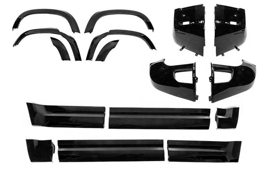 A set of arch expanders and overlays for Land Rover Defender 2019↗︎ - Reelken Auto
