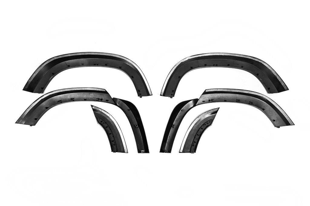 A set of arch expanders and overlays for Land Rover Defender 2019↗︎ - Reelken Auto