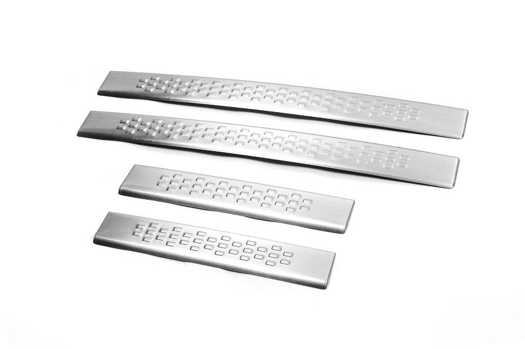 Door sills Libao (4 pcs, stainless steel) for Geely Emgrand X7 - Reelken Auto