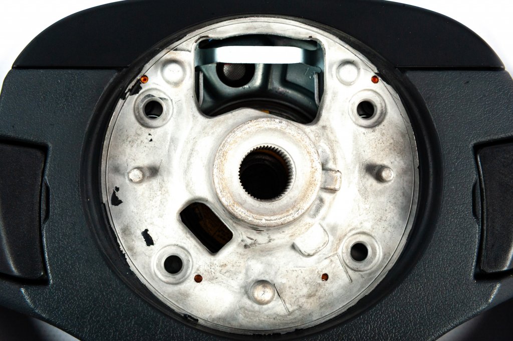 Steering Wheel (Carbon) for BMW 4 Series G22/23/26 2020- - image 17