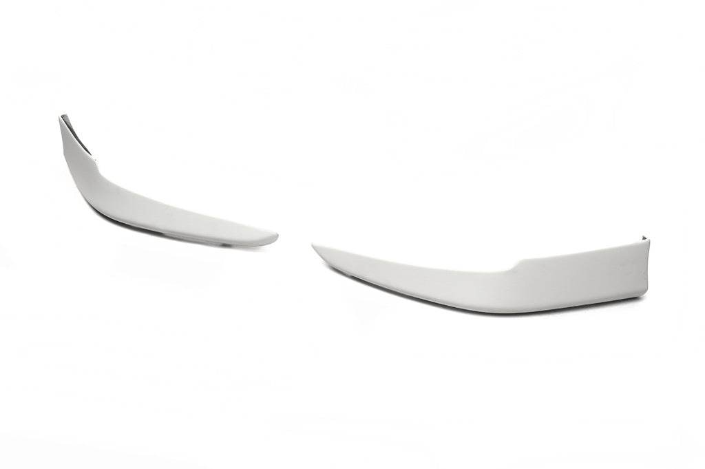 Pad on the front bumper (paintable) for Toyota Corolla 2007-2013 - Reelken Auto