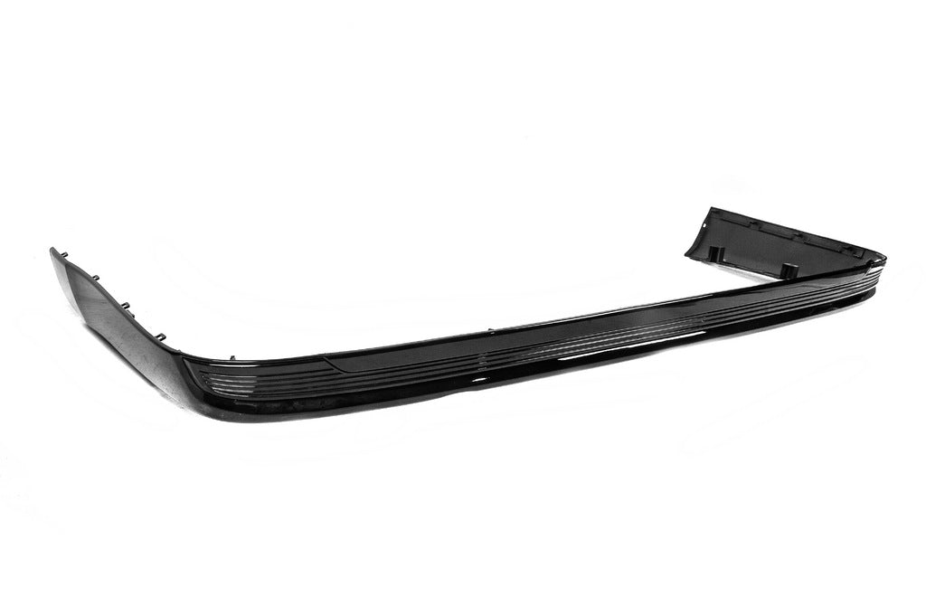 Rear trim without chrome 2016↗ (Executive 2019/2021) for Toyota Land Cruiser 200 - image 2