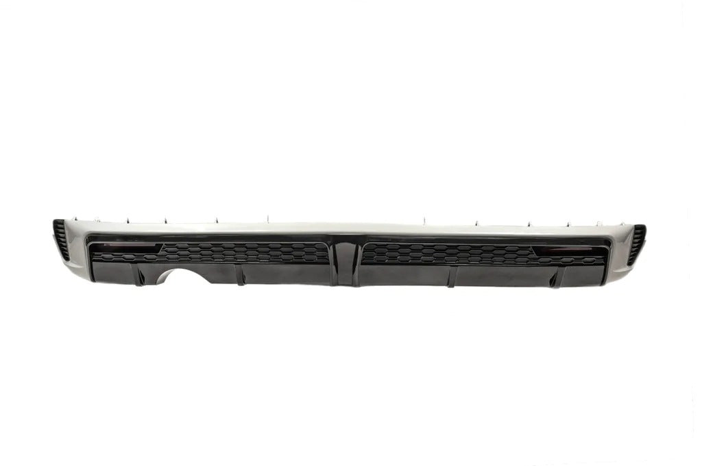 Rear Bumper Cover GXR for Toyota Land Cruiser 300 2021- - image 3
