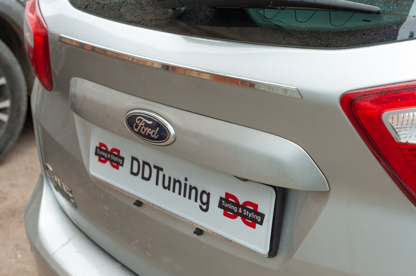 Chrome trim above license plate OmsaLine (stainless steel) for Ford C-Max/Grand C-Max 2010-2019 - image 1