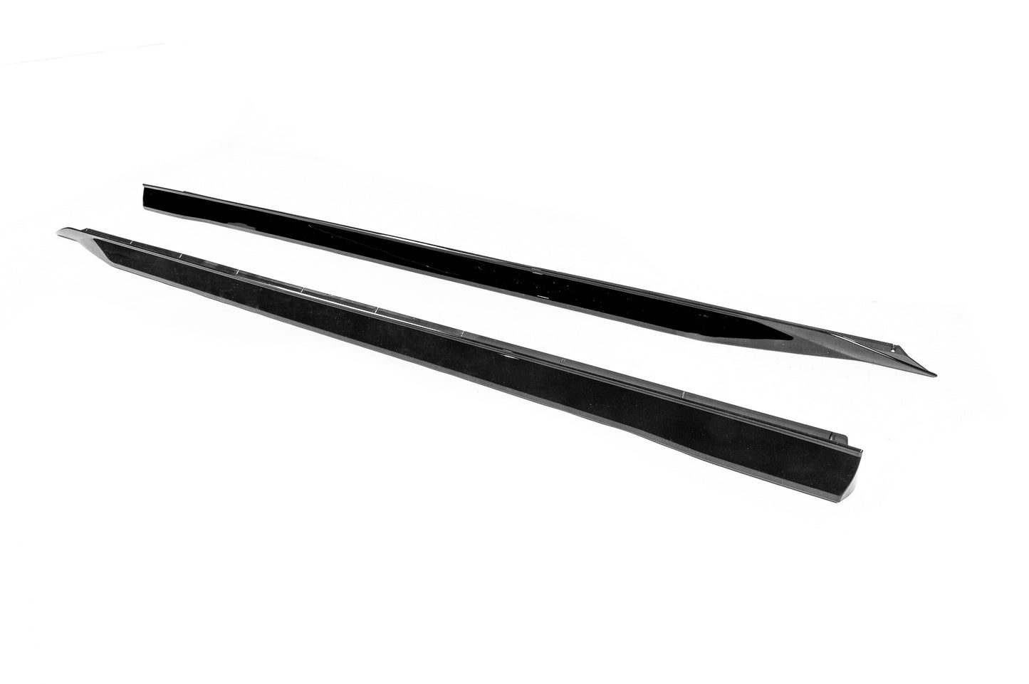 Gloss Black Body Kit Set (for M-Sport) for BMW 5/i5 Series G60/G60E/G61 2023- - image 8
