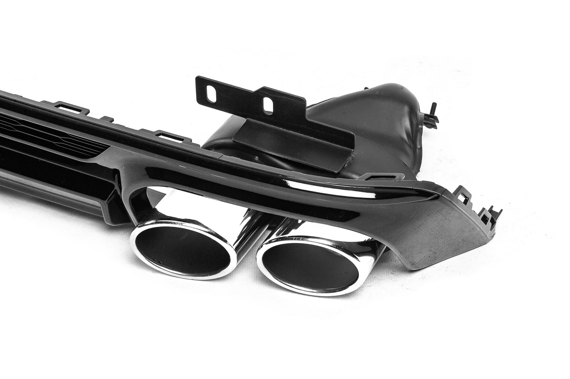 Rear Diffuser with Tips S-Style (for S / S-Line) for Audi A6 C8 2018- - image 7