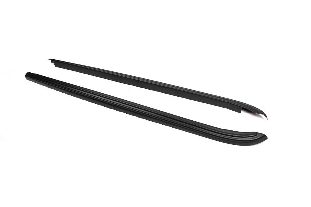 Overlay on the edge of the board (2 pcs) for Nissan Navara/NP300 2016- - Reelken Auto
