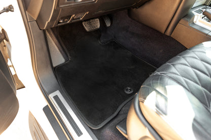 Carpets textile Premium textile Premium V-2 (2012-2021, Black) for Toyota Land Cruiser 200 - image 1