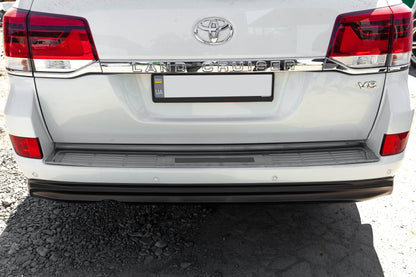 Cover on the rear bumper 2016-2021 (stainless steel) for Toyota Land Cruiser 200 - Reelken Auto