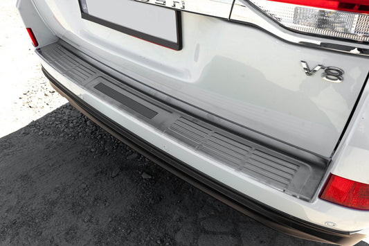 Cover on the rear bumper 2016-2021 (stainless steel) for Toyota Land Cruiser 200 - Reelken Auto