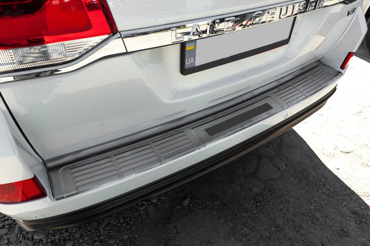 Cover on the rear bumper 2016-2021 (stainless steel) for Toyota Land Cruiser 200 - Reelken Auto