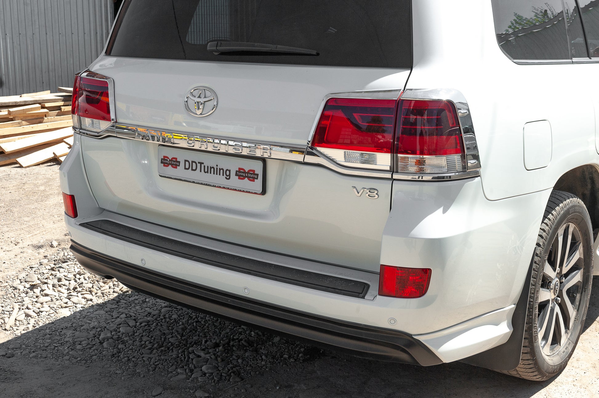 Chrome Tail Light Covers (2015+, 4pcs, Plastic) for Toyota Land Cruiser 200 2007-2021 - image 4