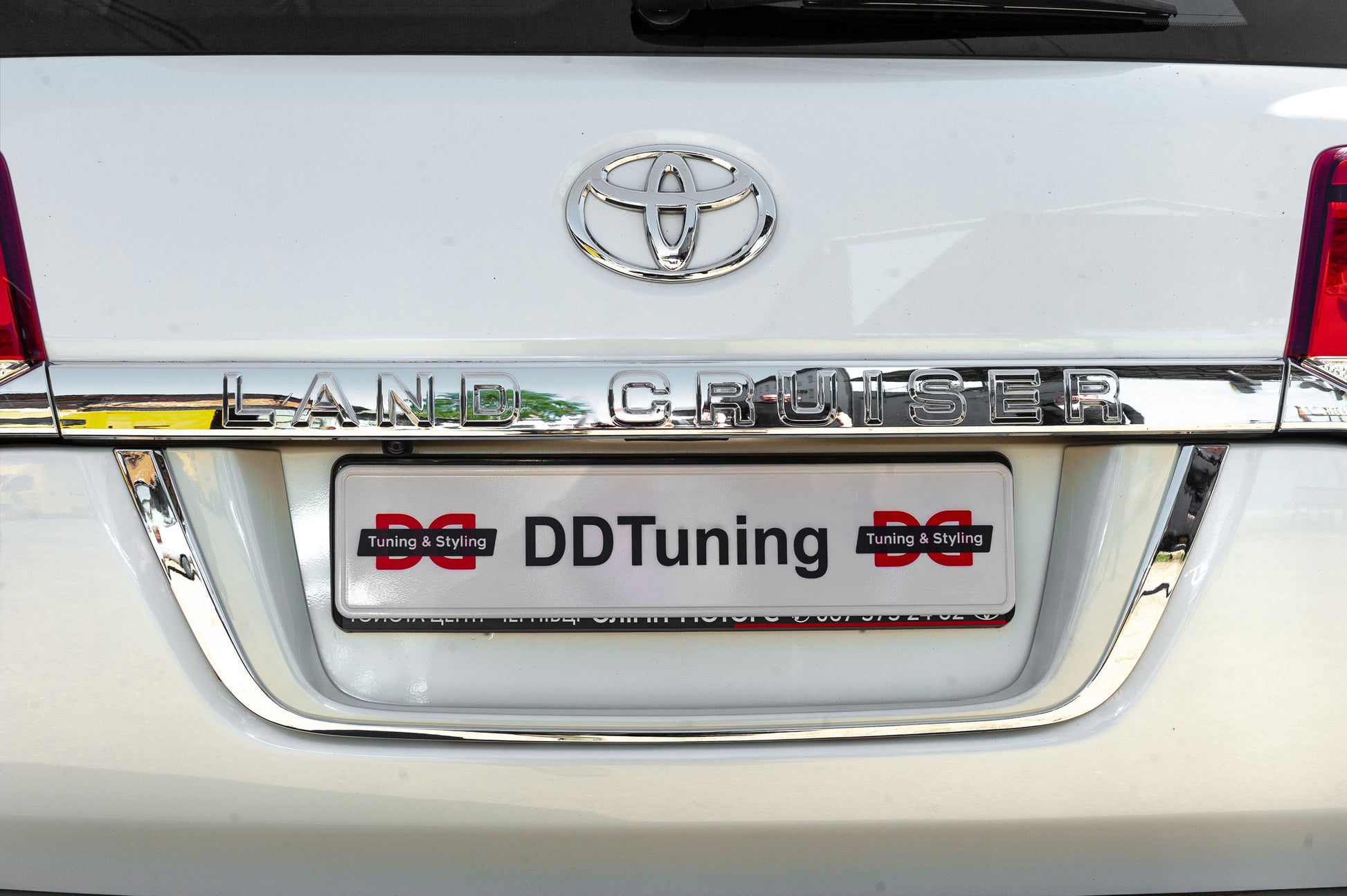 License Plate Holder Standard for Toyota Land Cruiser 200 2007-2021 - image 6