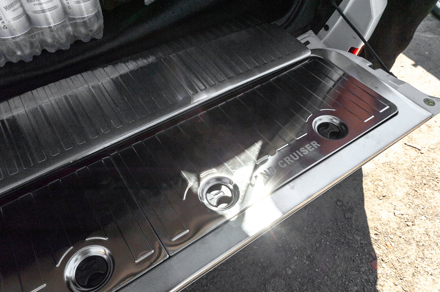 Stainless Steel Trunk Inserts Set for Toyota Land Cruiser 200 2007-2021 - image 9