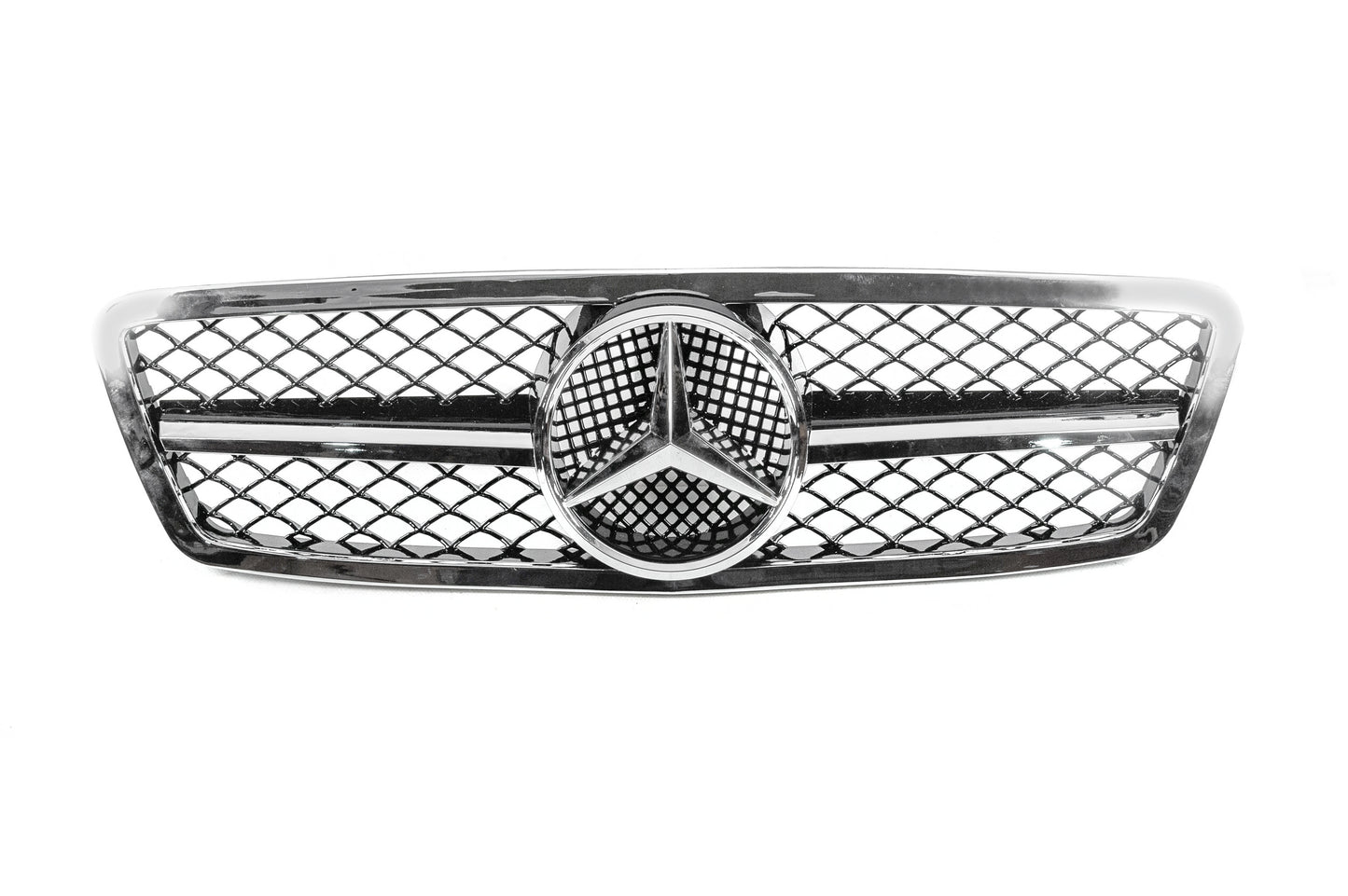 AMG Front Grille for Mercedes C-class W203 2000-2007 - image 3
