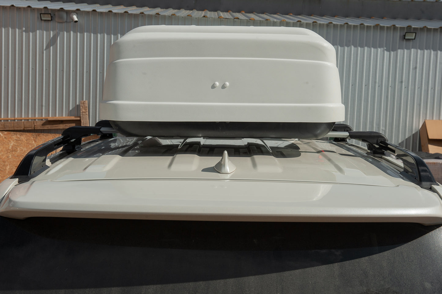 Roof box EuroCap white (450 L) - image 16