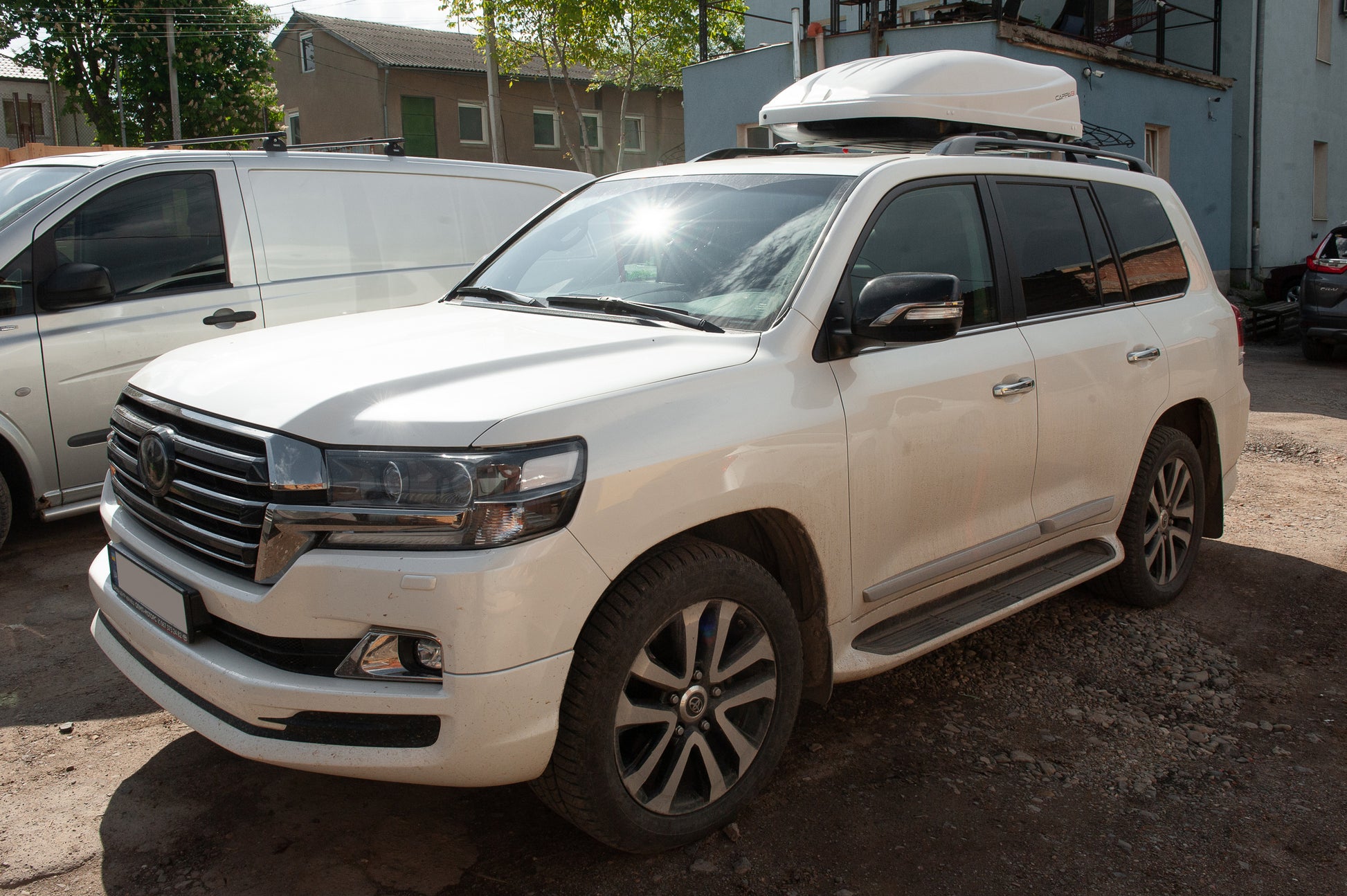 Roof box EuroCap white (450 L) - image 19