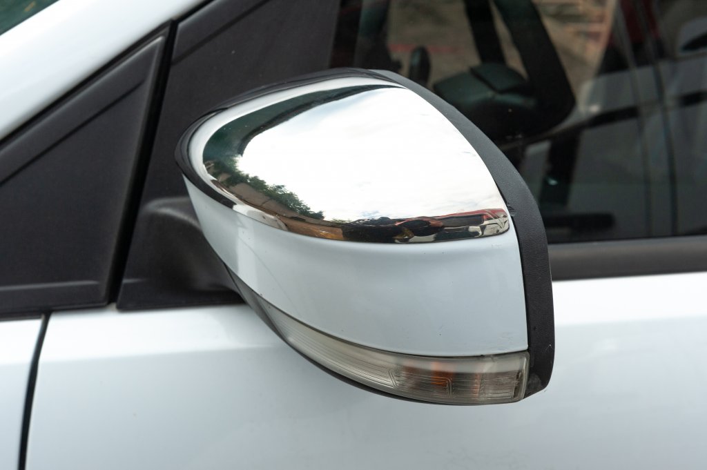 Mirror Covers (2 pcs, Stainless Steel) for Ford Focus II 2008-2011 - image 1