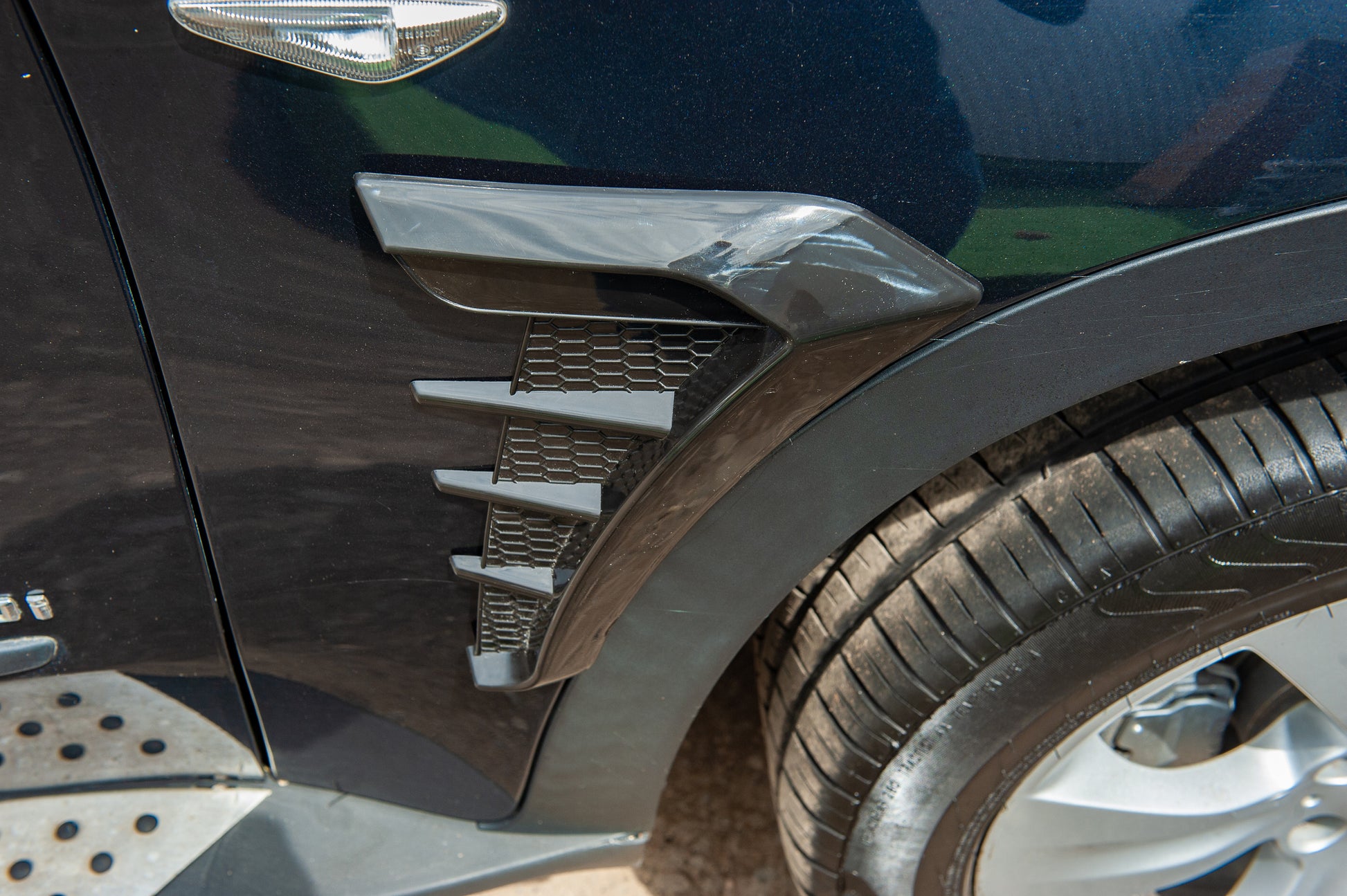 Universal fender vent covers Type-D (dummy, 2 pcs) - image 15