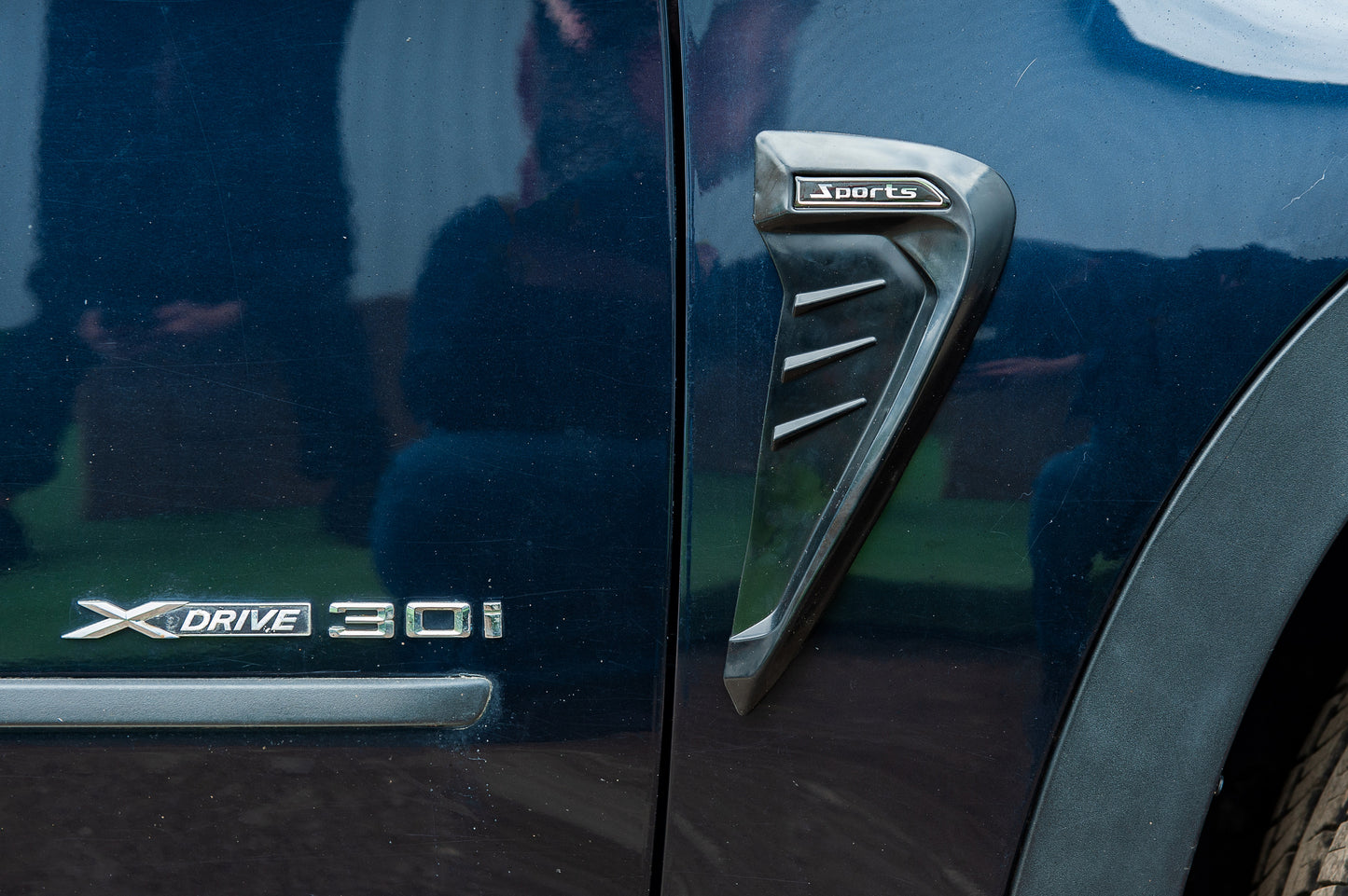 Universal Vent Fender Trim Type-C (Dummy, 2 pcs, Rubber) - image 1