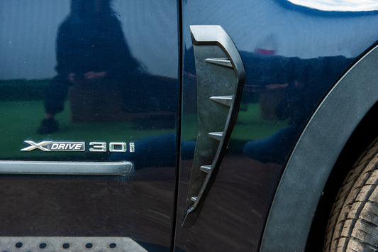 Universal Vent Fender Trim Type-E (Dummy, 2 pcs, Rubber) - image 1