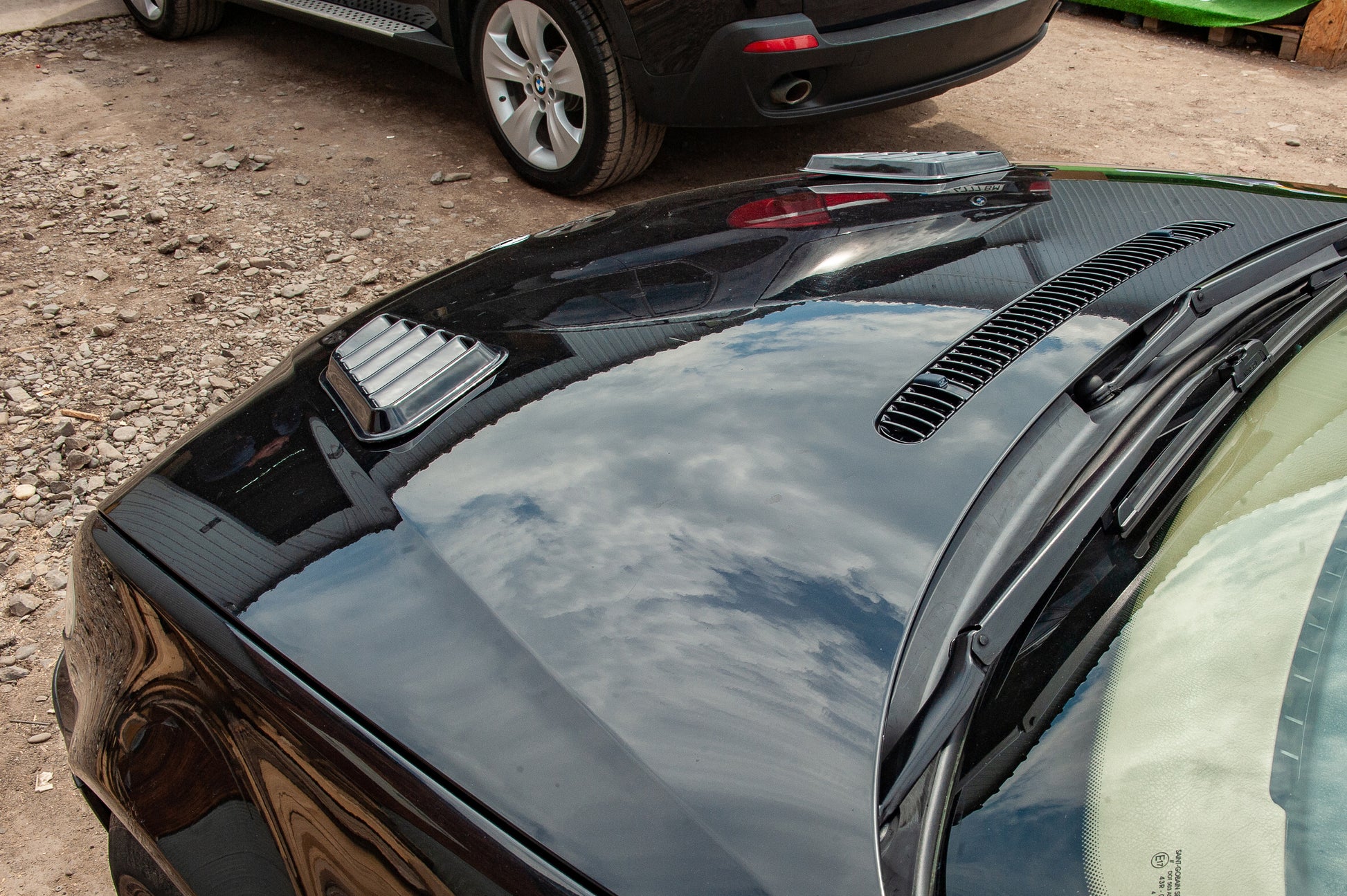 Universal DPT hood trims (2 pcs, gloss black) - image 17