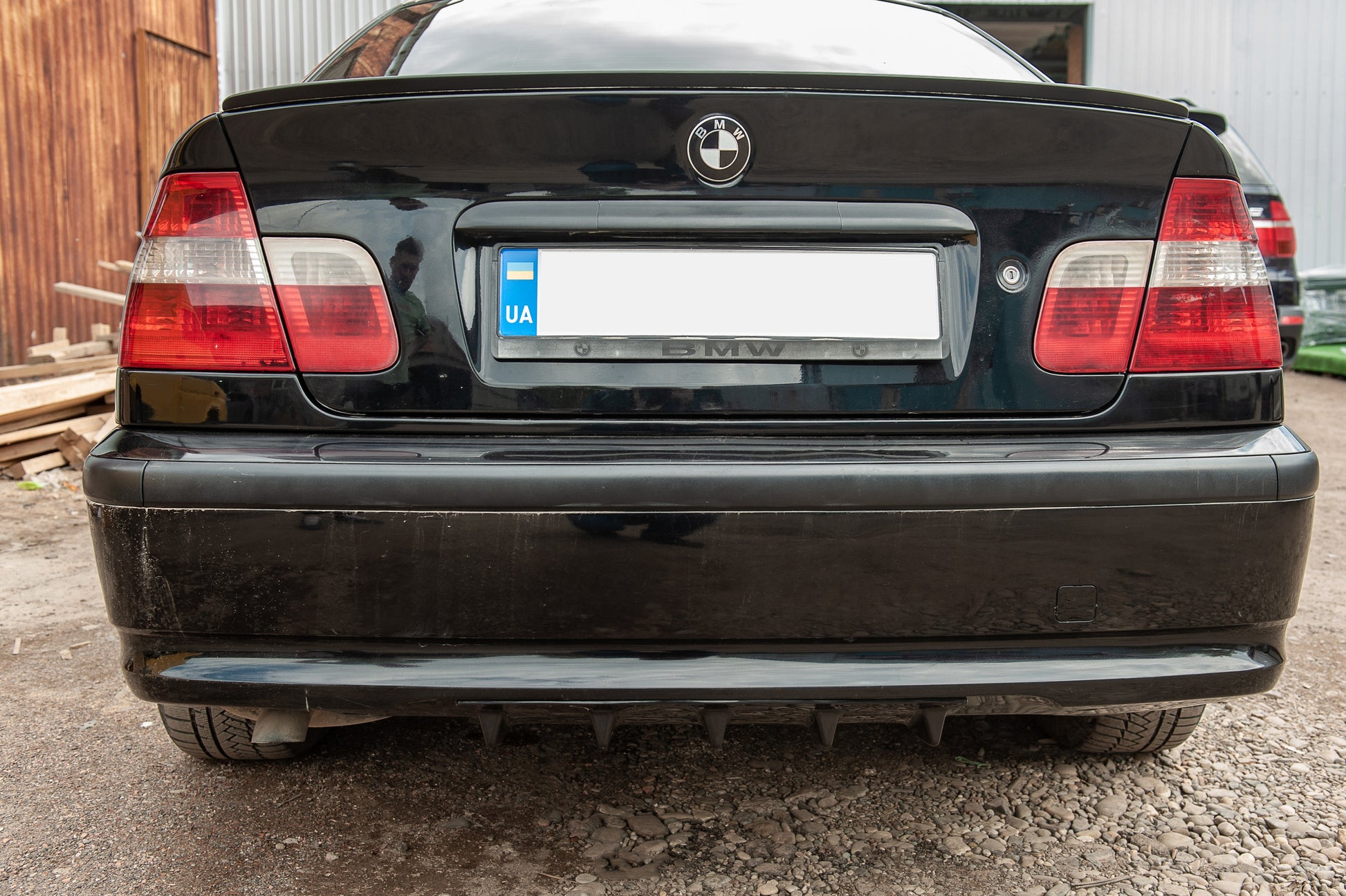 Universal Rear Diffuser Type-E (Gloss Black, ABS Plastic) - image 10