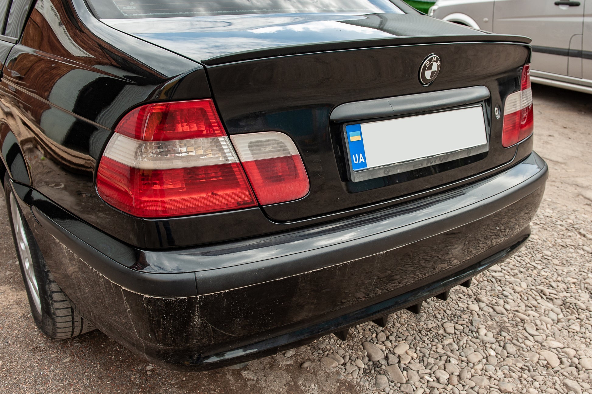 Universal rear diffuser type-E (gloss black, ABS plastic) - image 13